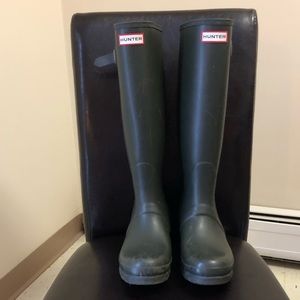 Women’s tall hunter boots
